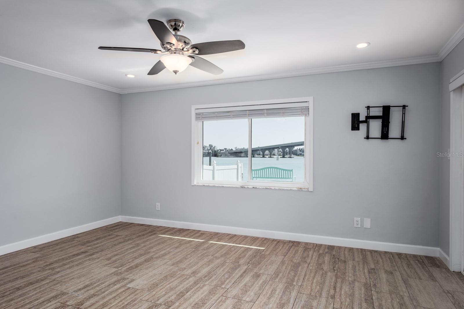 Image 18 of 56 For 590 Belle Point Drive