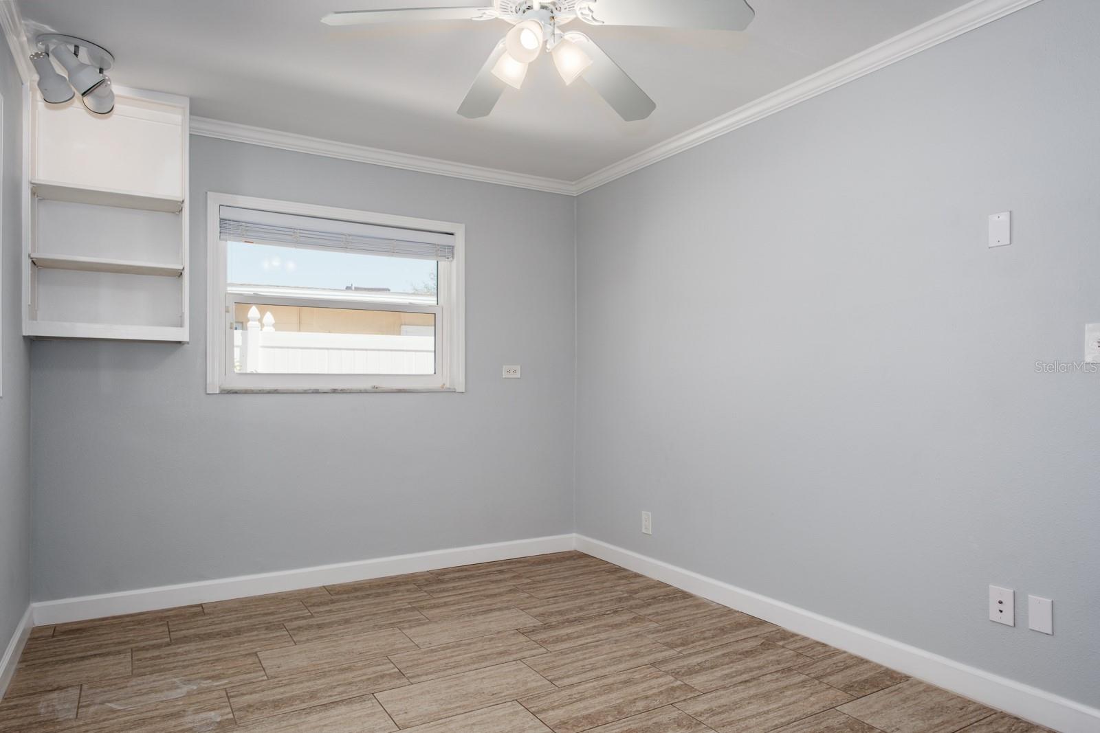 Image 26 of 56 For 590 Belle Point Drive