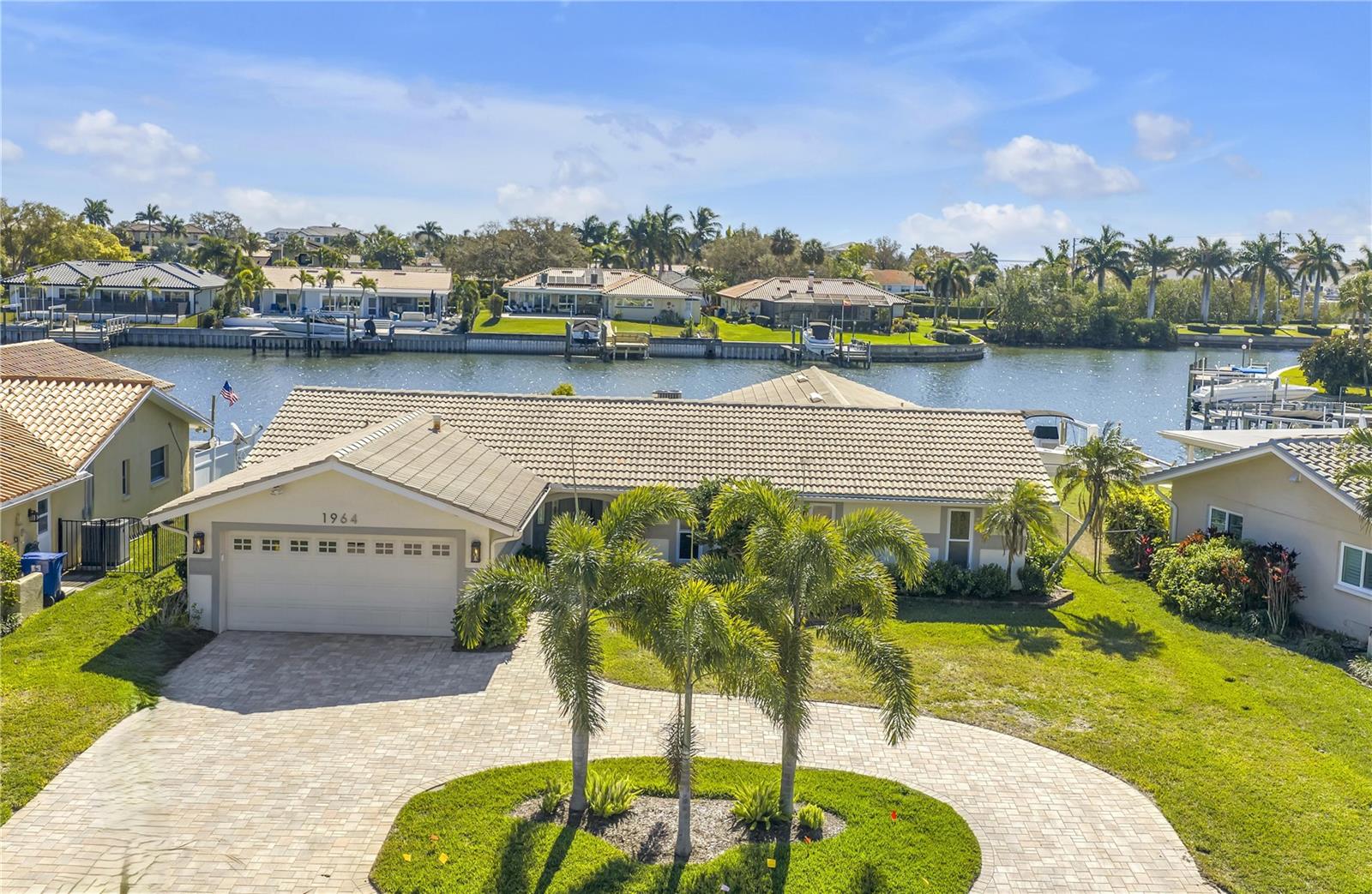 Details for 1964 Massachusetts Avenue Ne, ST PETERSBURG, FL 33703