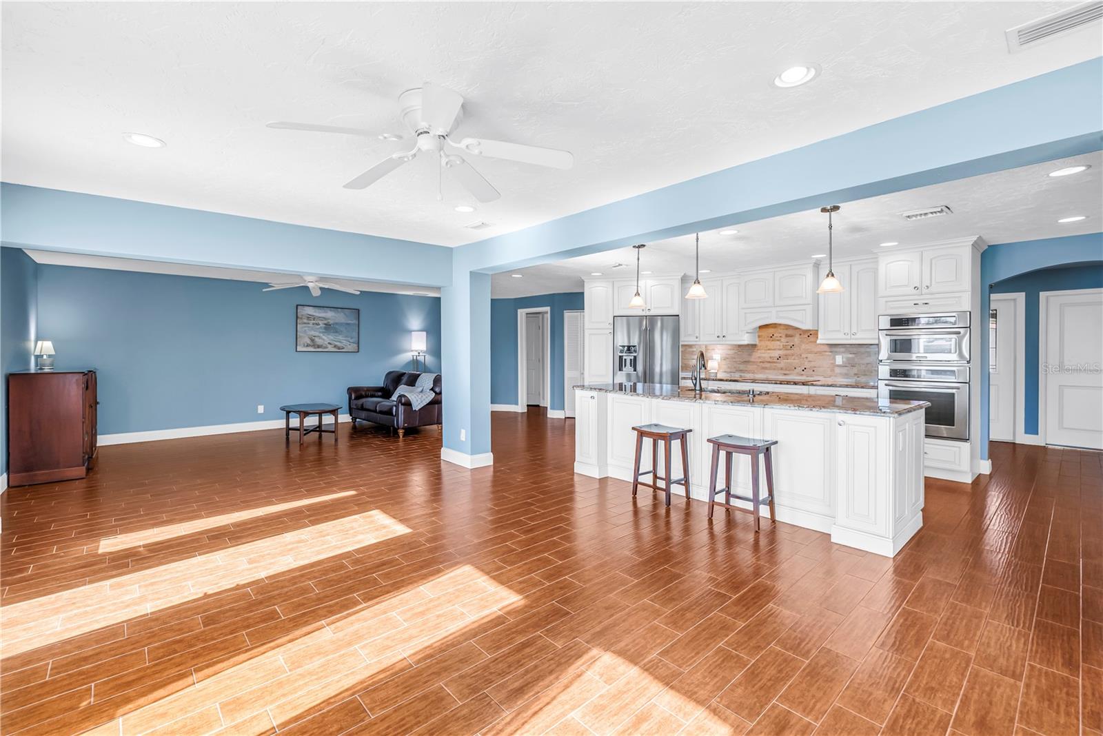 Image 16 of 37 For 1964 Massachusetts Avenue Ne