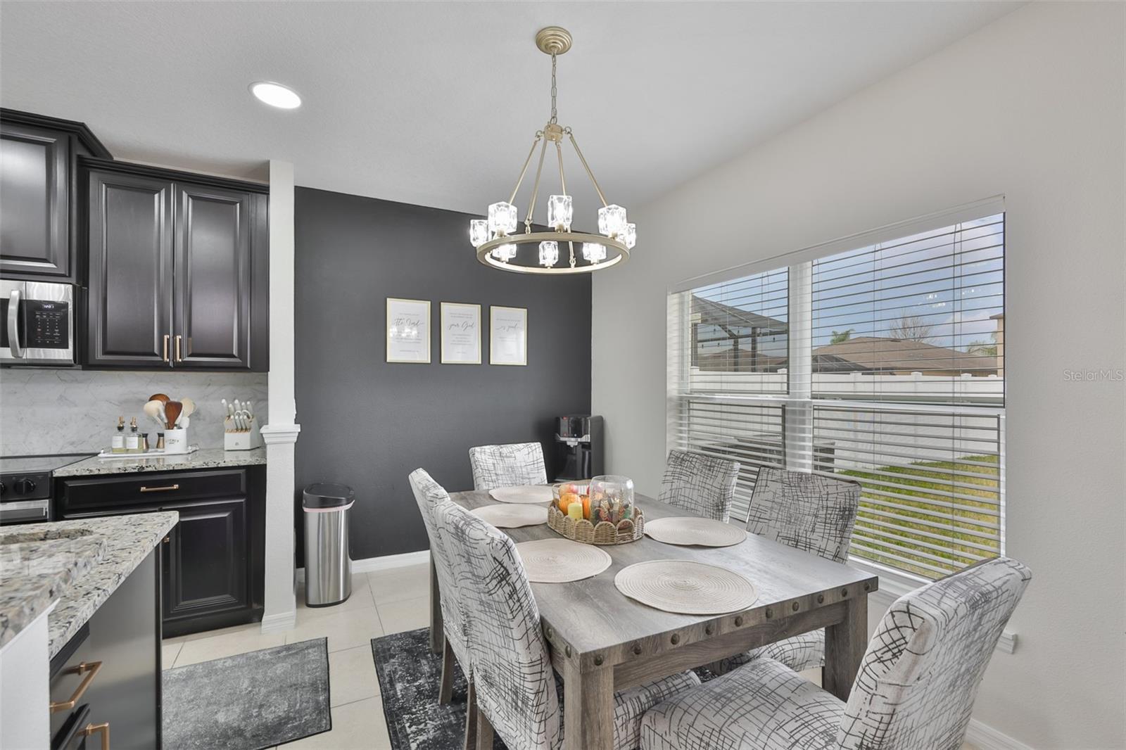 Image 13 of 47 For 14123 Poke Ridge Drive