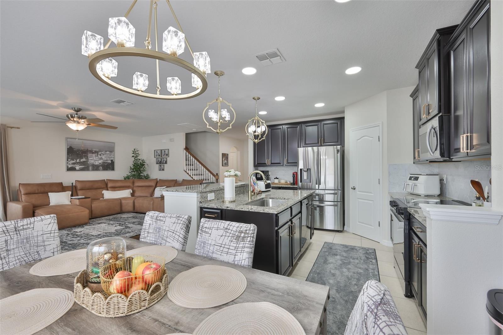 Image 18 of 47 For 14123 Poke Ridge Drive