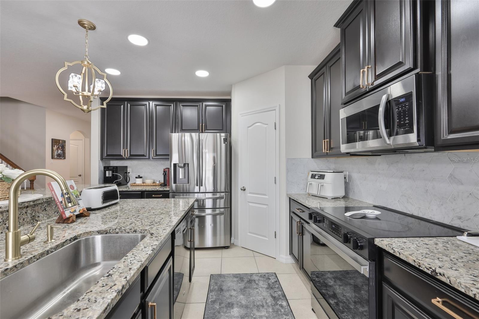 Image 20 of 47 For 14123 Poke Ridge Drive