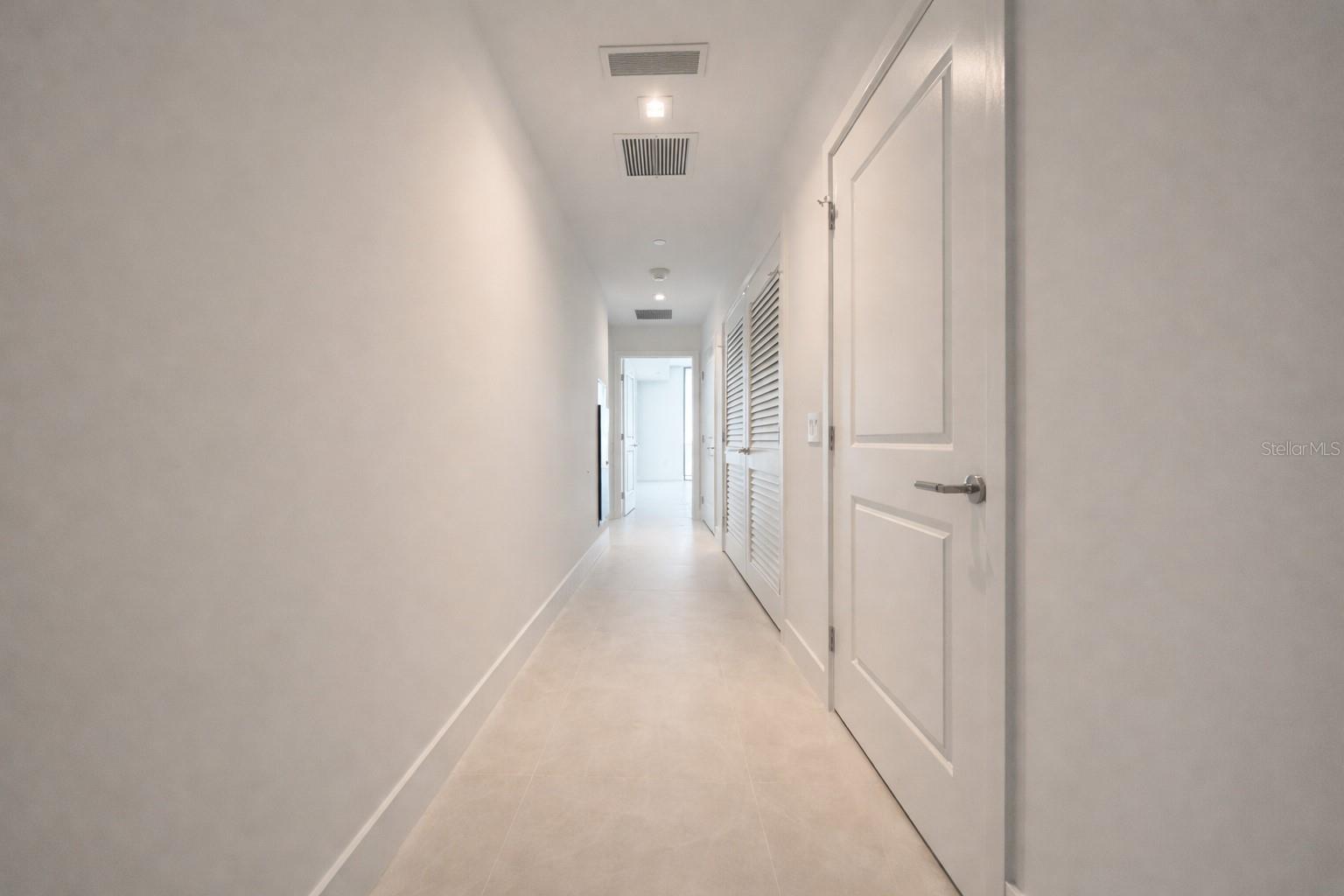 Image 20 of 56 For 3015 Ysabella Avenue 1003