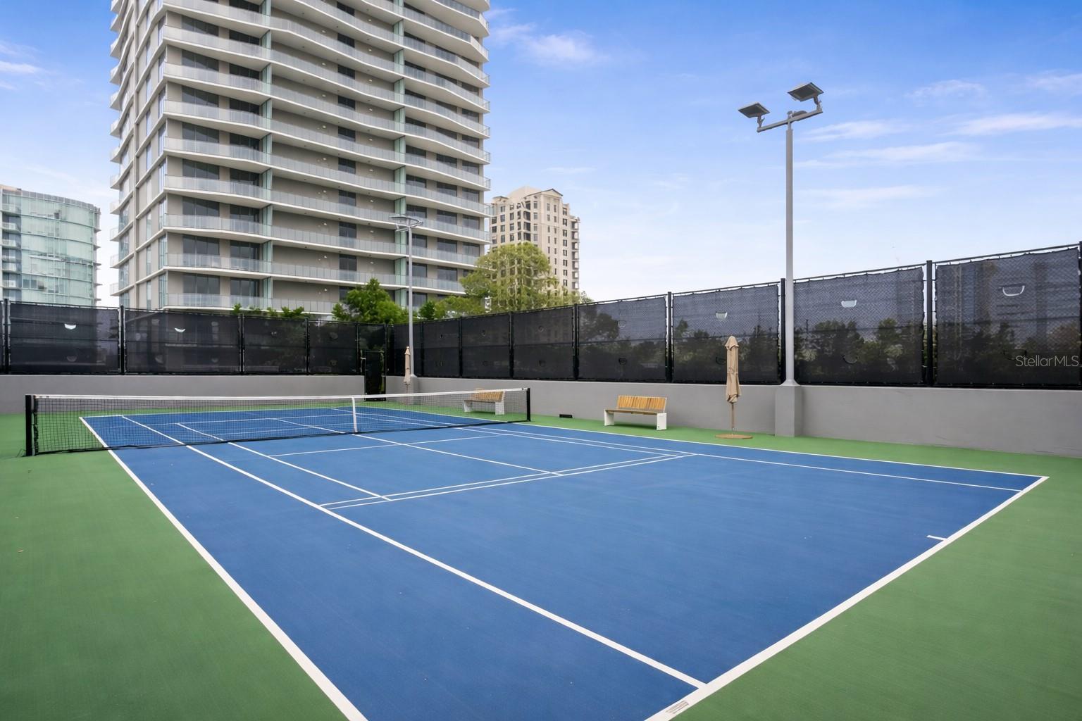 Image 29 of 56 For 3015 Ysabella Avenue 1003