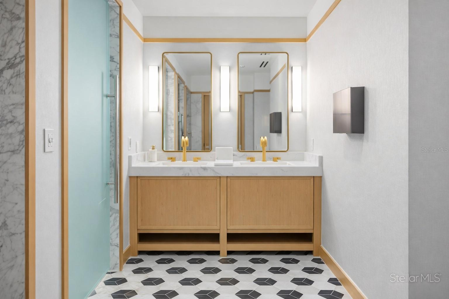 Image 49 of 56 For 3015 Ysabella Avenue 1003