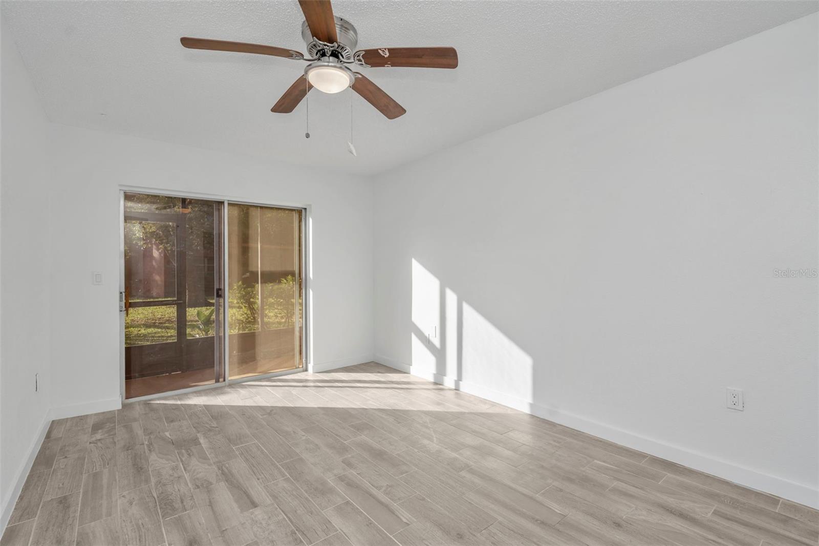 Image 18 of 40 For 4805 Alt 19  311