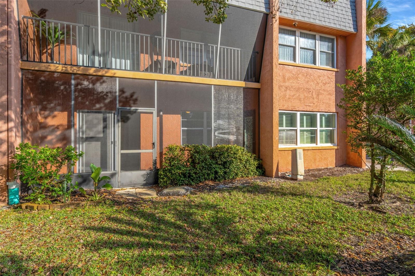 Image 2 of 40 For 4805 Alt 19  311