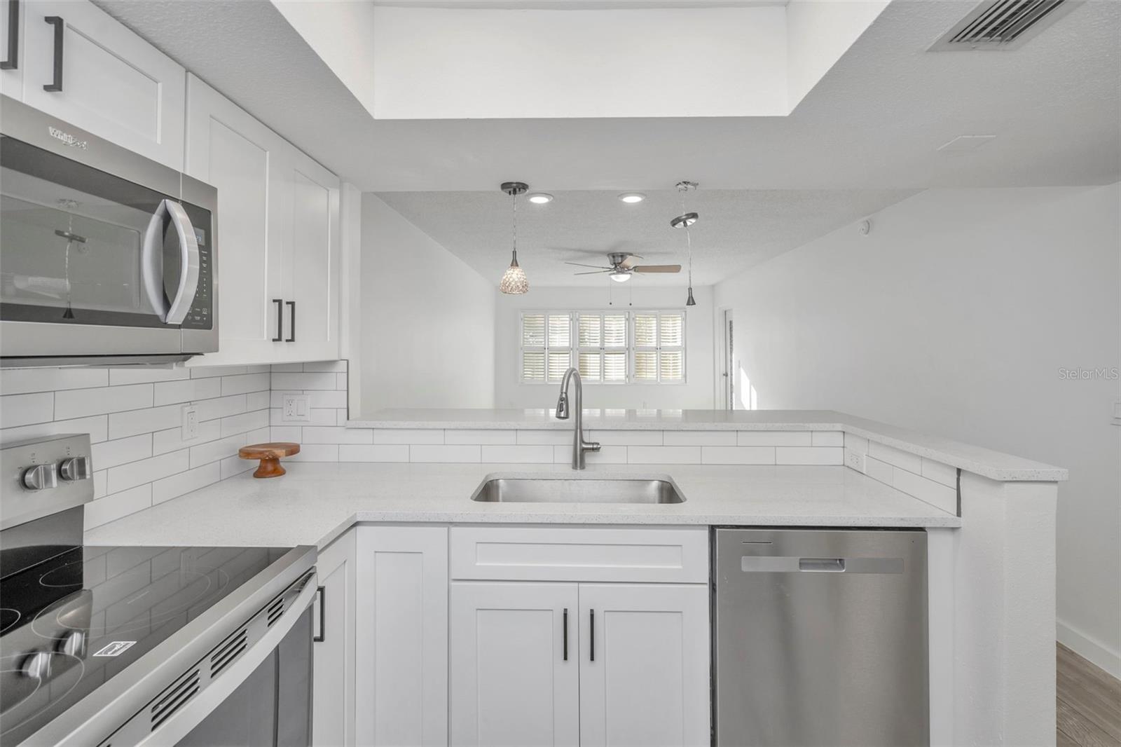 Image 7 of 40 For 4805 Alt 19  311