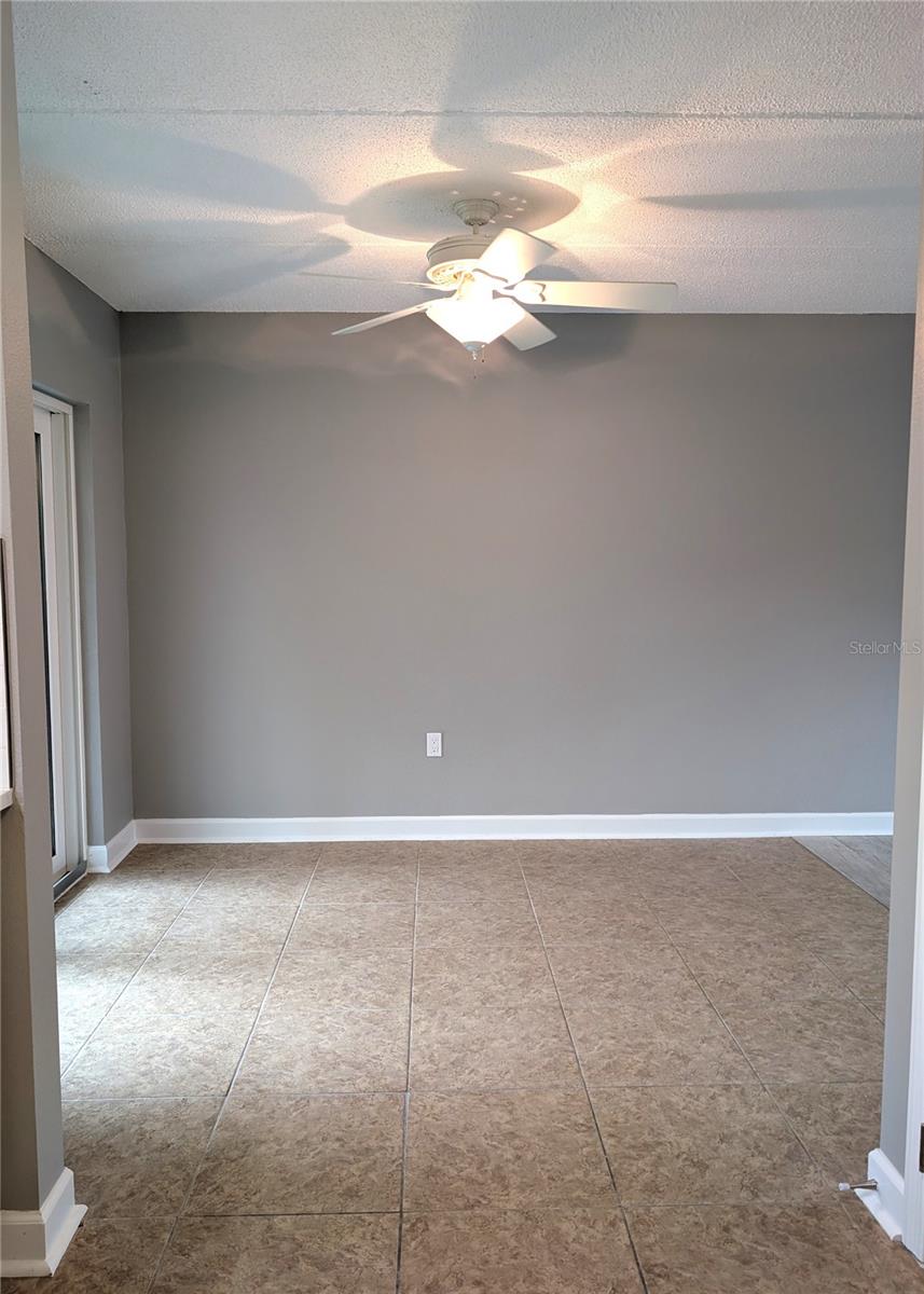 Image 27 of 42 For 6990 Place De La Paix  1a