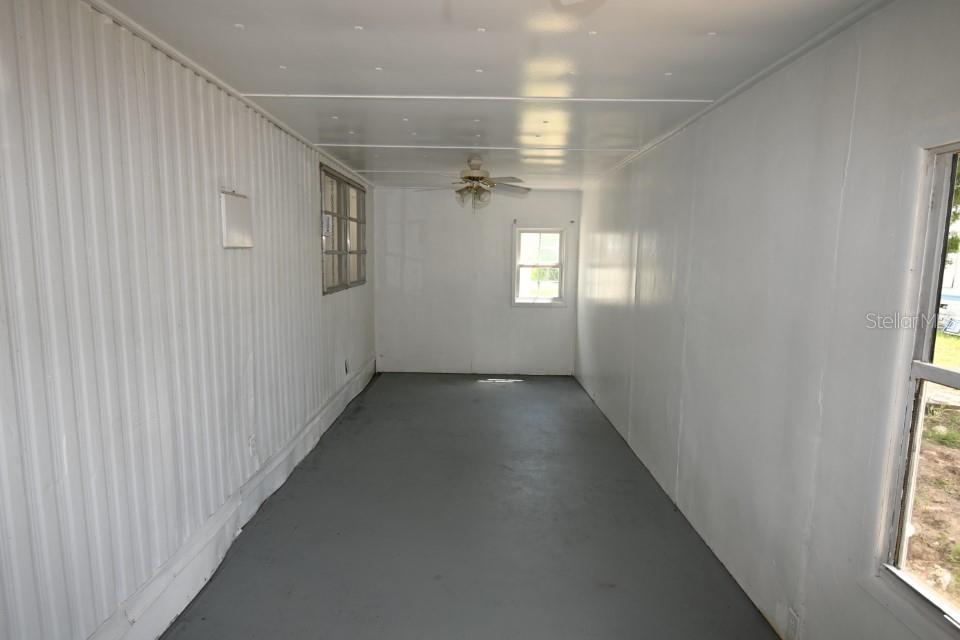 Image 21 of 24 For 34904 Fraser Street