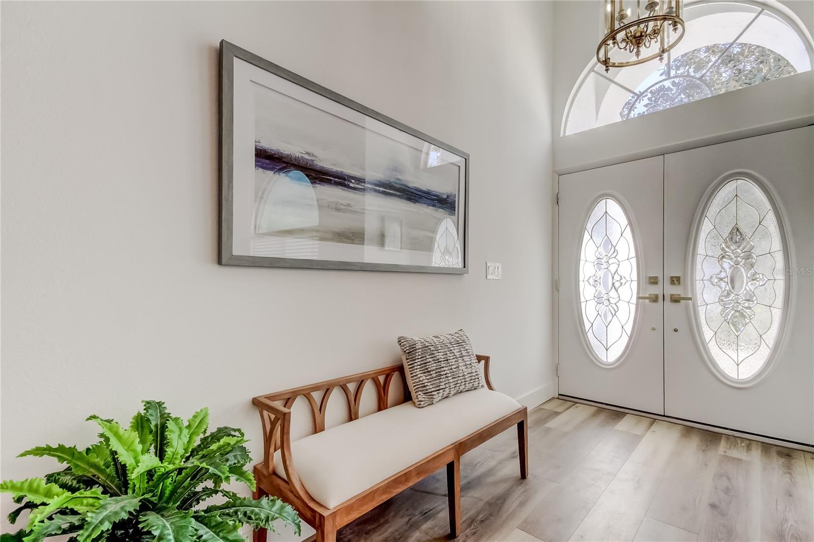 Image 10 of 60 For 11230 Bloomington Drive