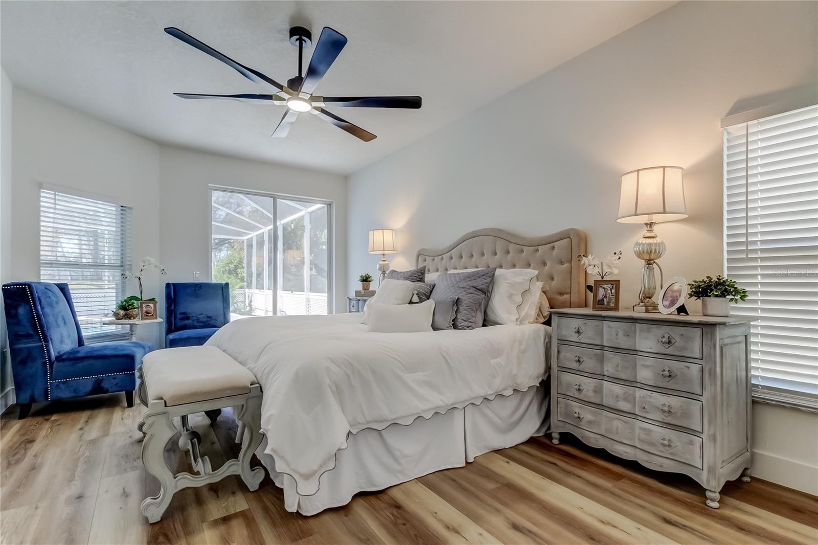 Image 33 of 60 For 11230 Bloomington Drive