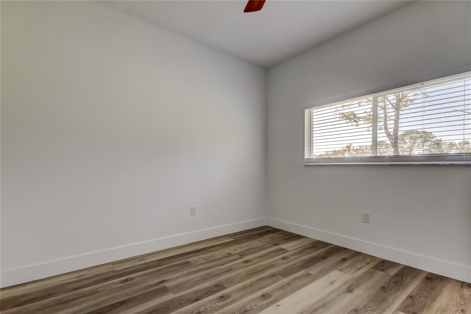 Image 42 of 60 For 11230 Bloomington Drive