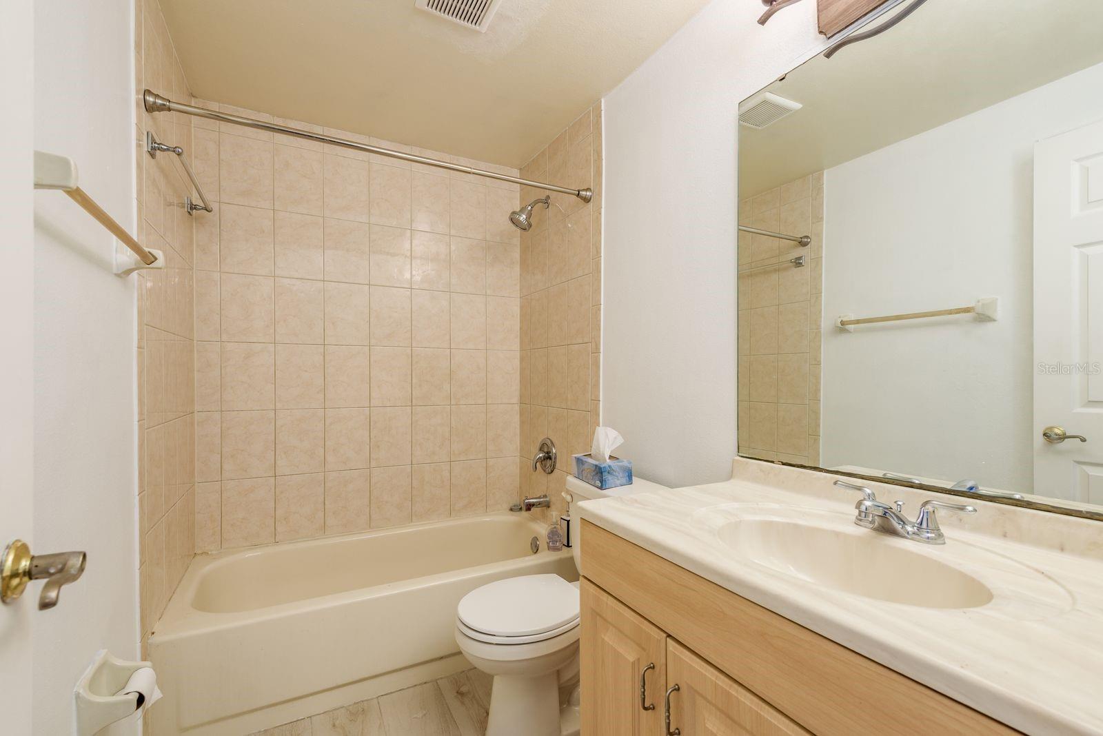 Image 18 of 34 For 1602 Brigadoon Drive