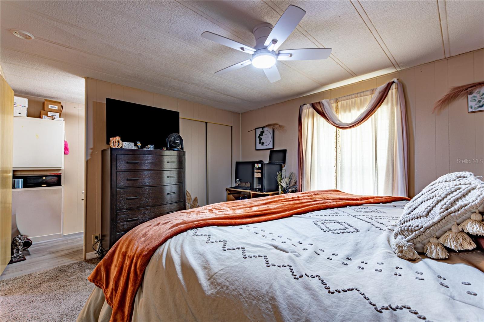 Image 37 of 52 For 39437 Elgin Drive