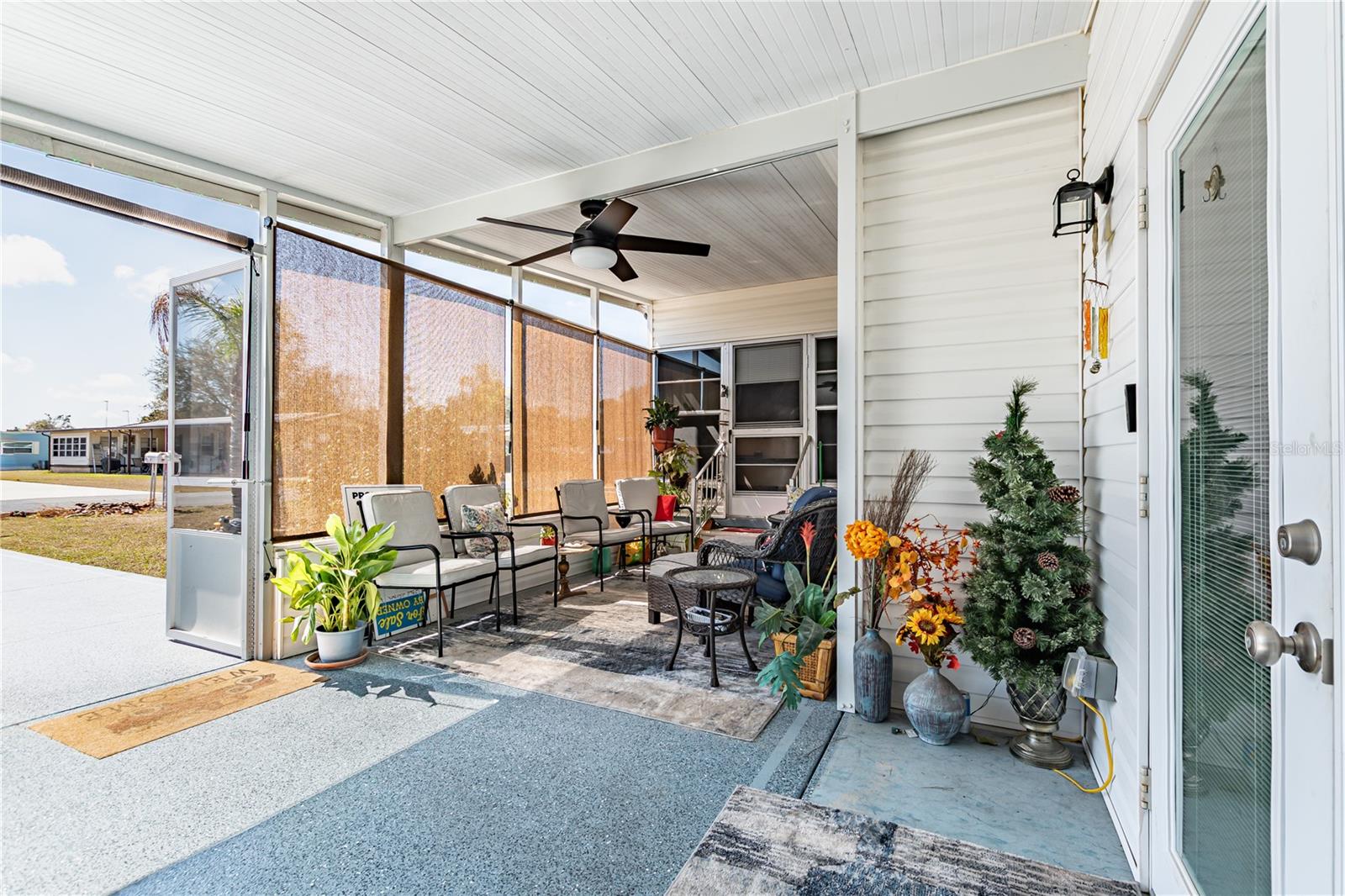 Image 4 of 52 For 39437 Elgin Drive