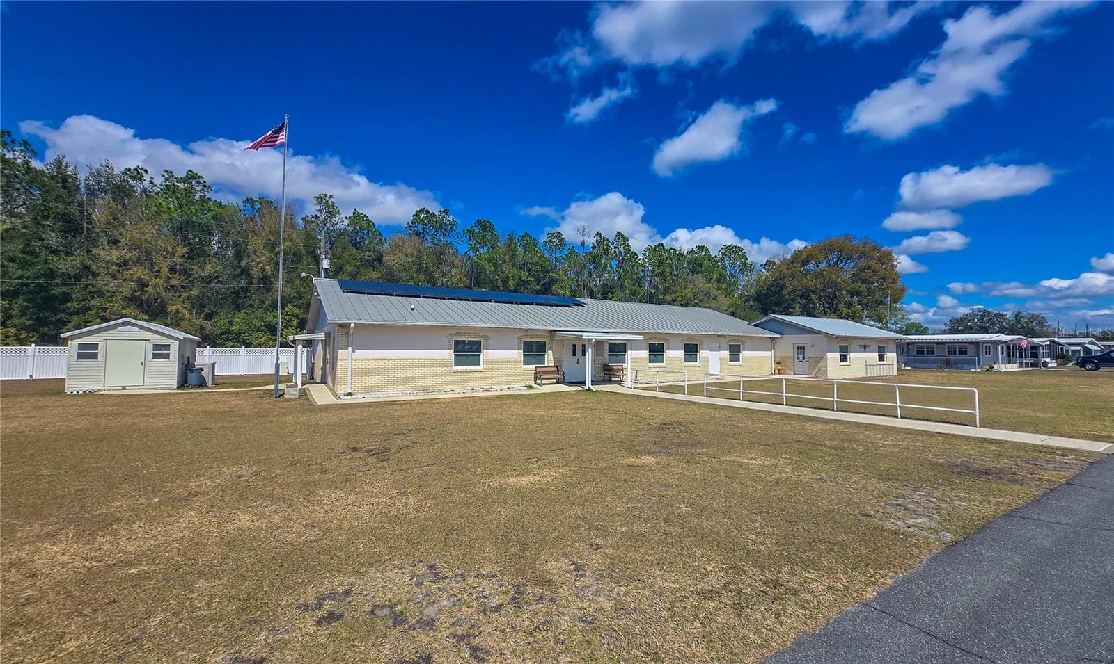 Image 43 of 52 For 39437 Elgin Drive