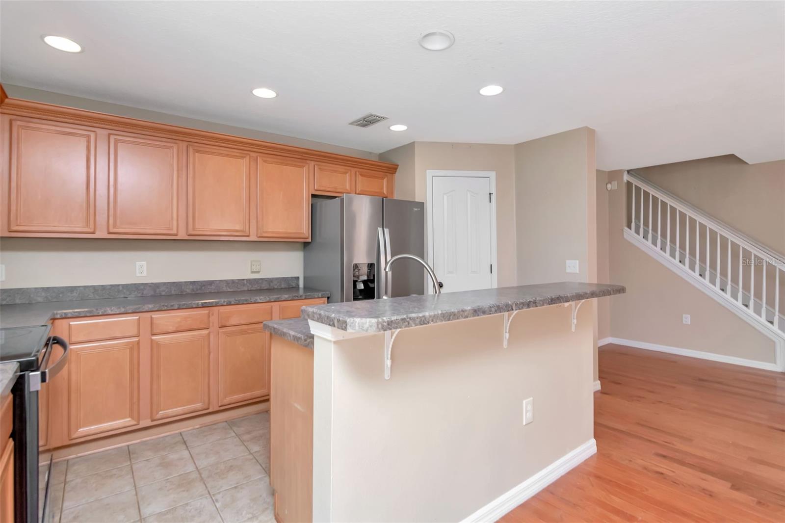 Listing photo id 12 for 6952 Marble Fawn Place