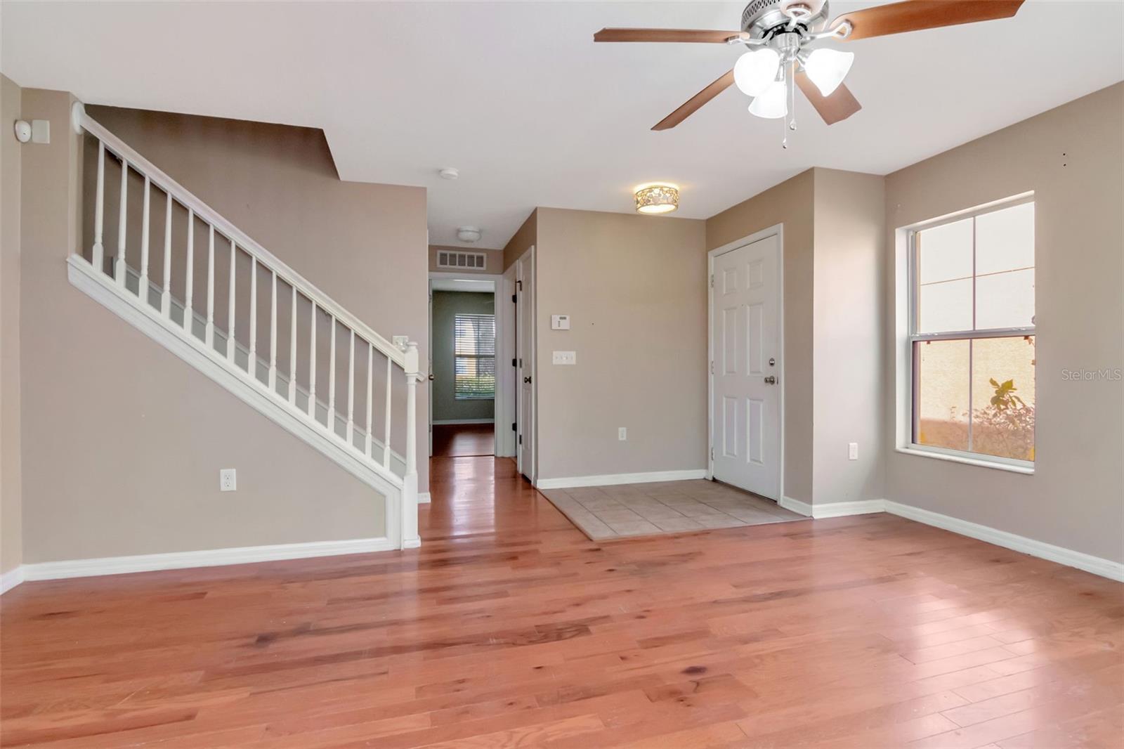 Listing photo id 5 for 6952 Marble Fawn Place