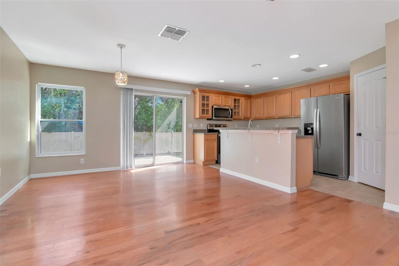 Listing photo id 6 for 6952 Marble Fawn Place