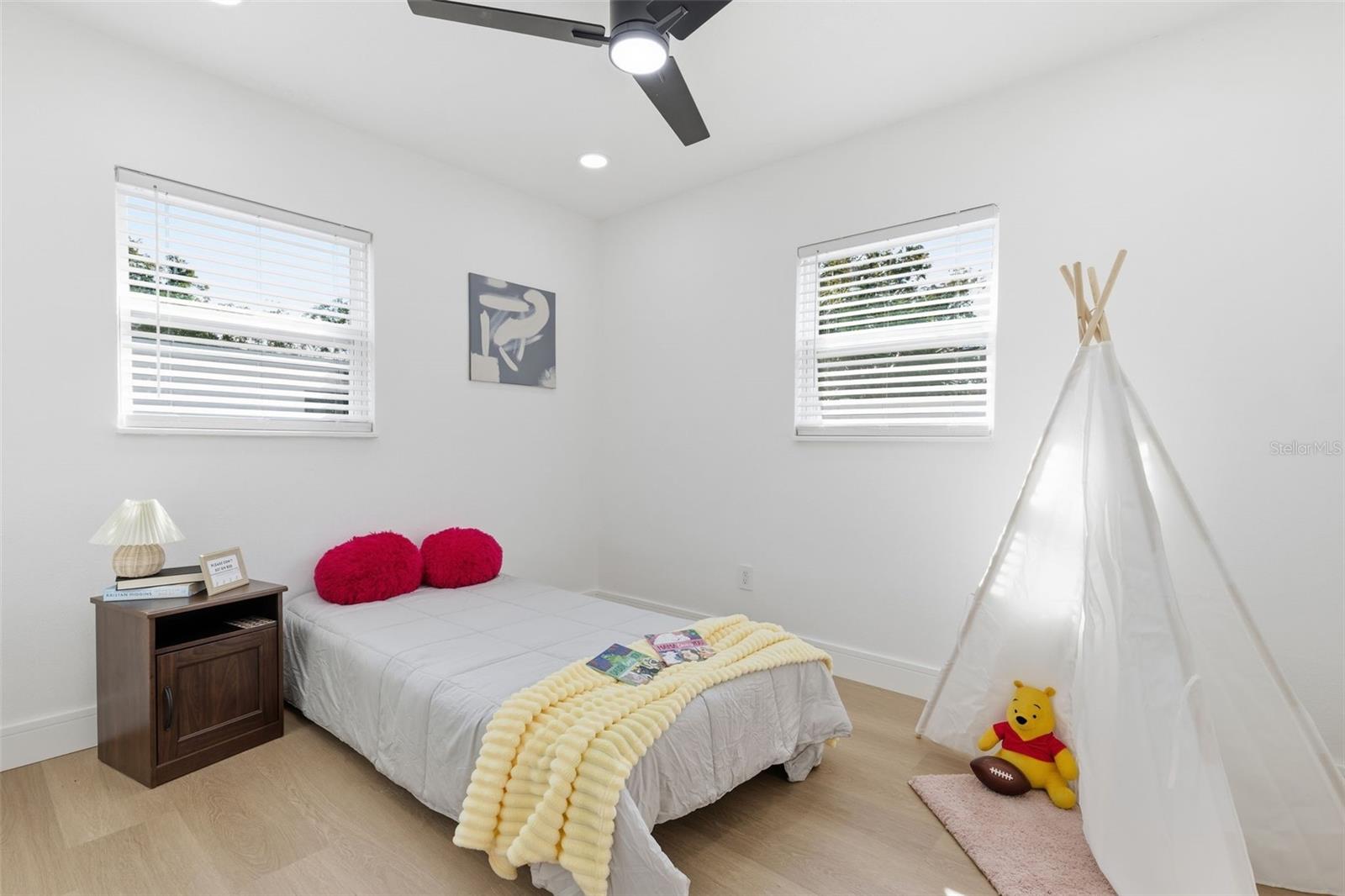 Image 18 of 34 For 2116 Sewaha Street