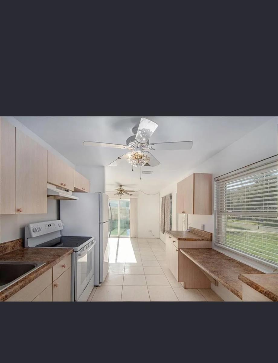 Image 4 of 8 For 6775 78th Avenue N