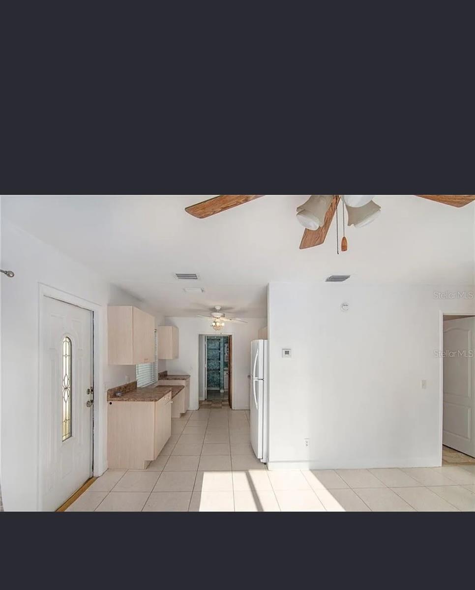 Image 6 of 8 For 6775 78th Avenue N