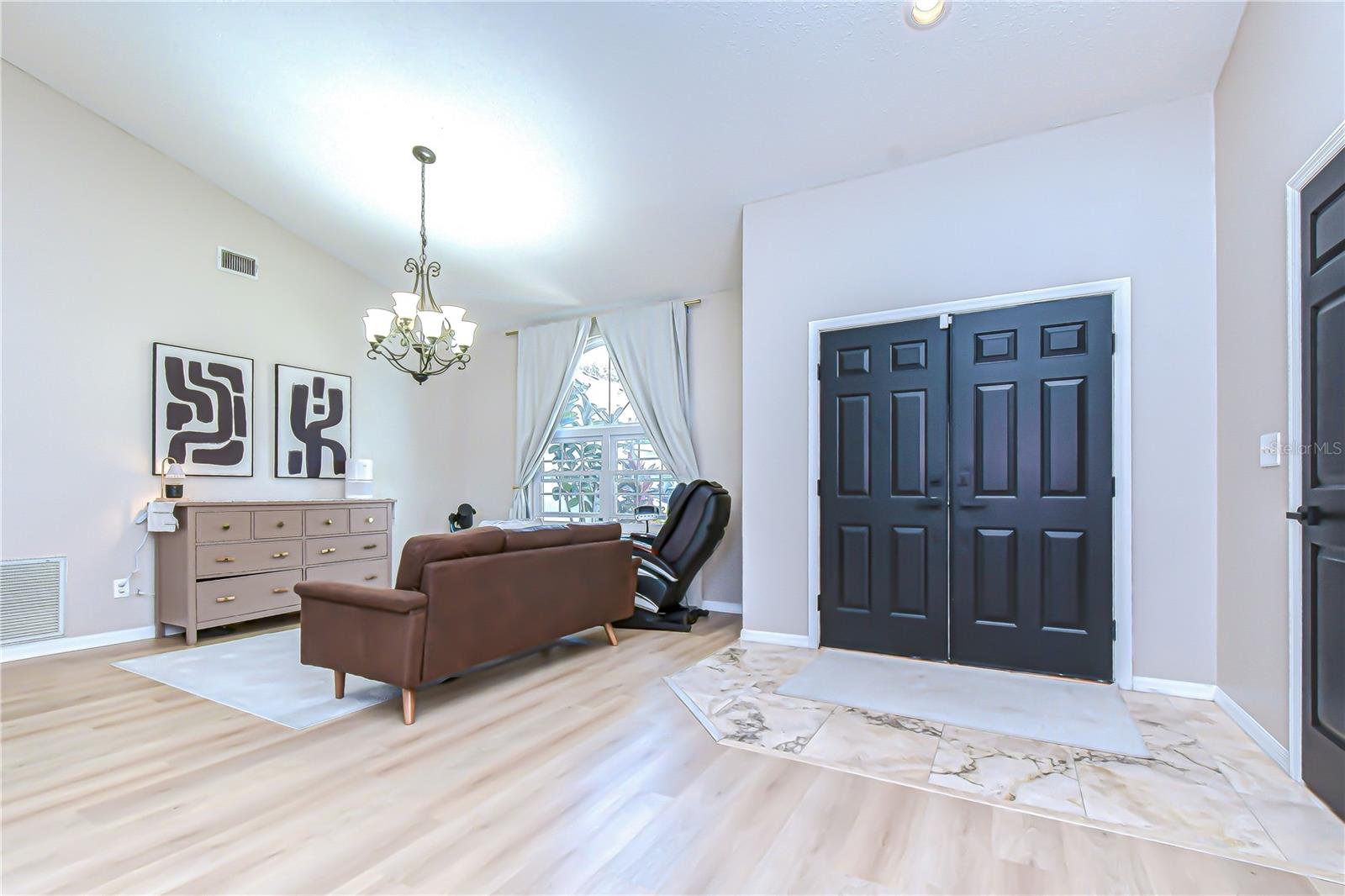 Image 39 of 84 For 5708 Erhardt Drive