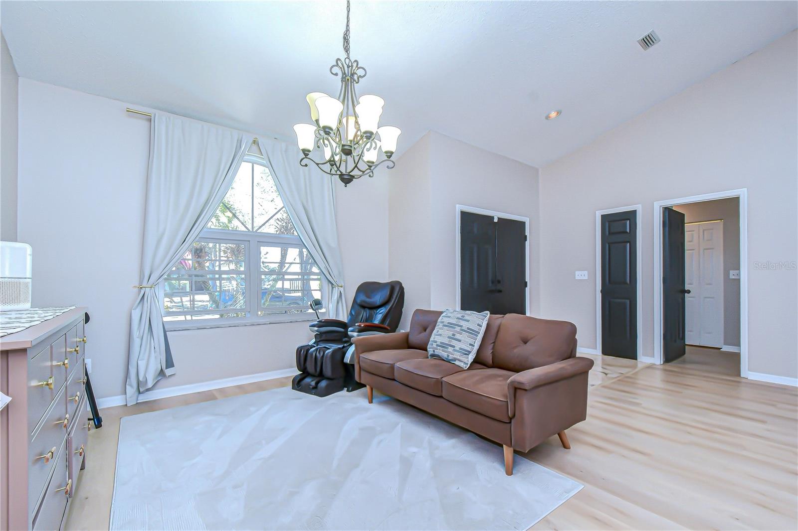 Image 42 of 84 For 5708 Erhardt Drive