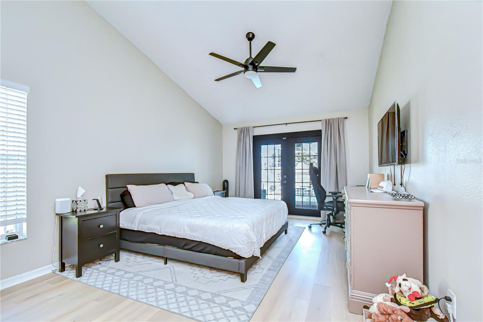 Image 53 of 84 For 5708 Erhardt Drive