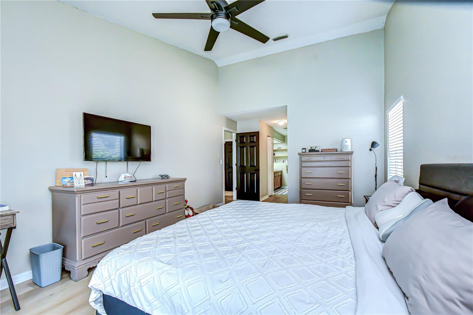 Image 54 of 84 For 5708 Erhardt Drive