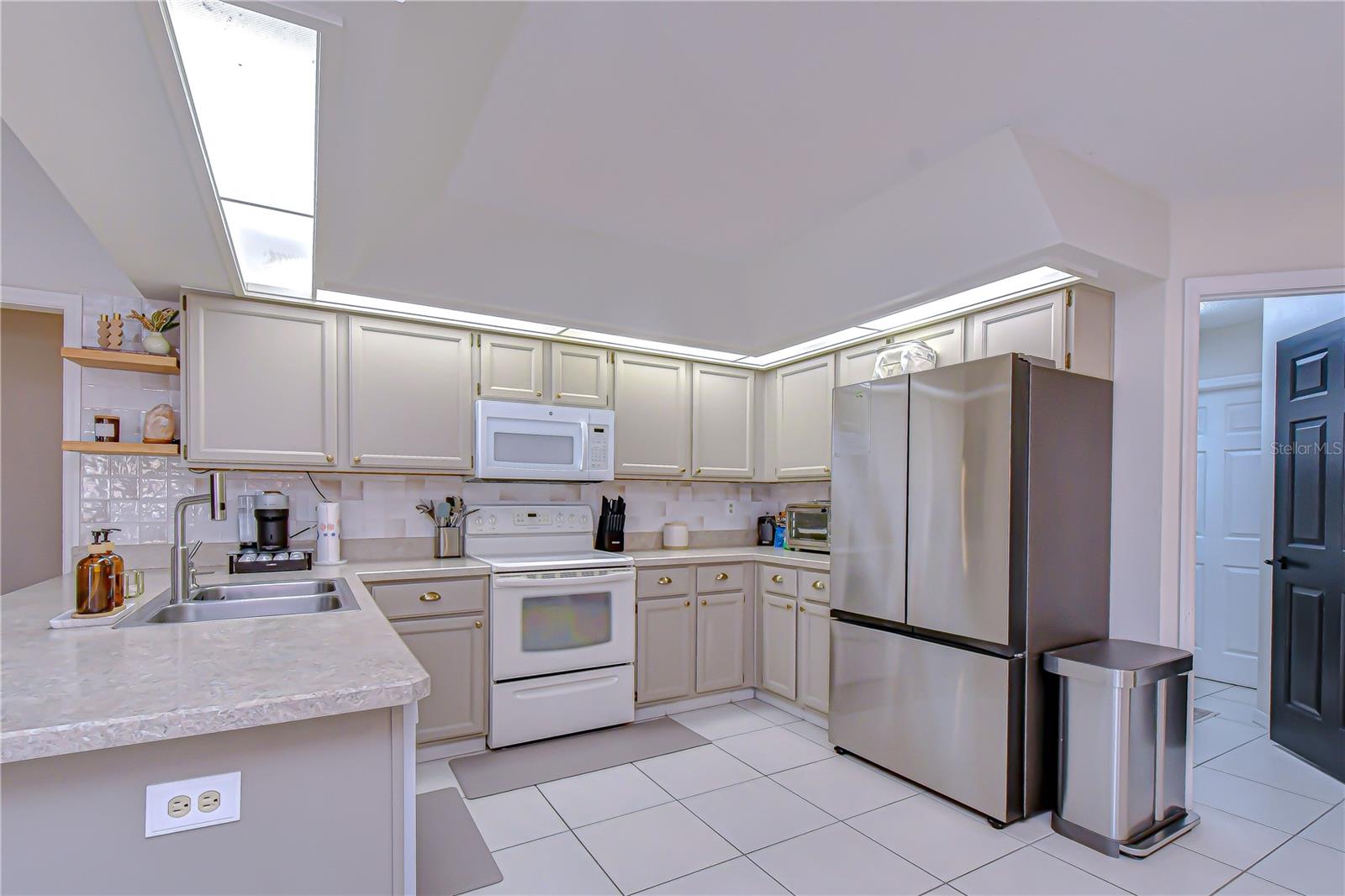 Image 76 of 84 For 5708 Erhardt Drive