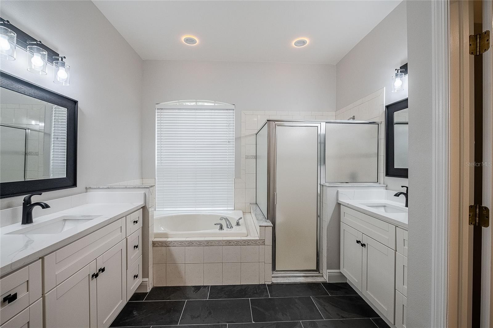 Image 32 of 53 For 2706 Durant Trails Boulevard