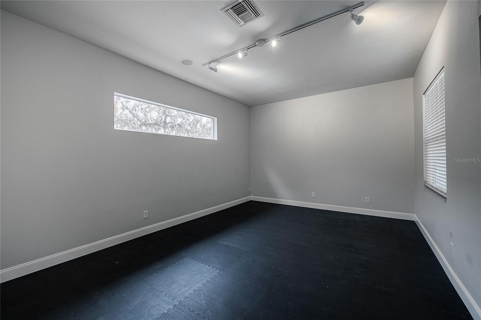 Image 41 of 53 For 2706 Durant Trails Boulevard