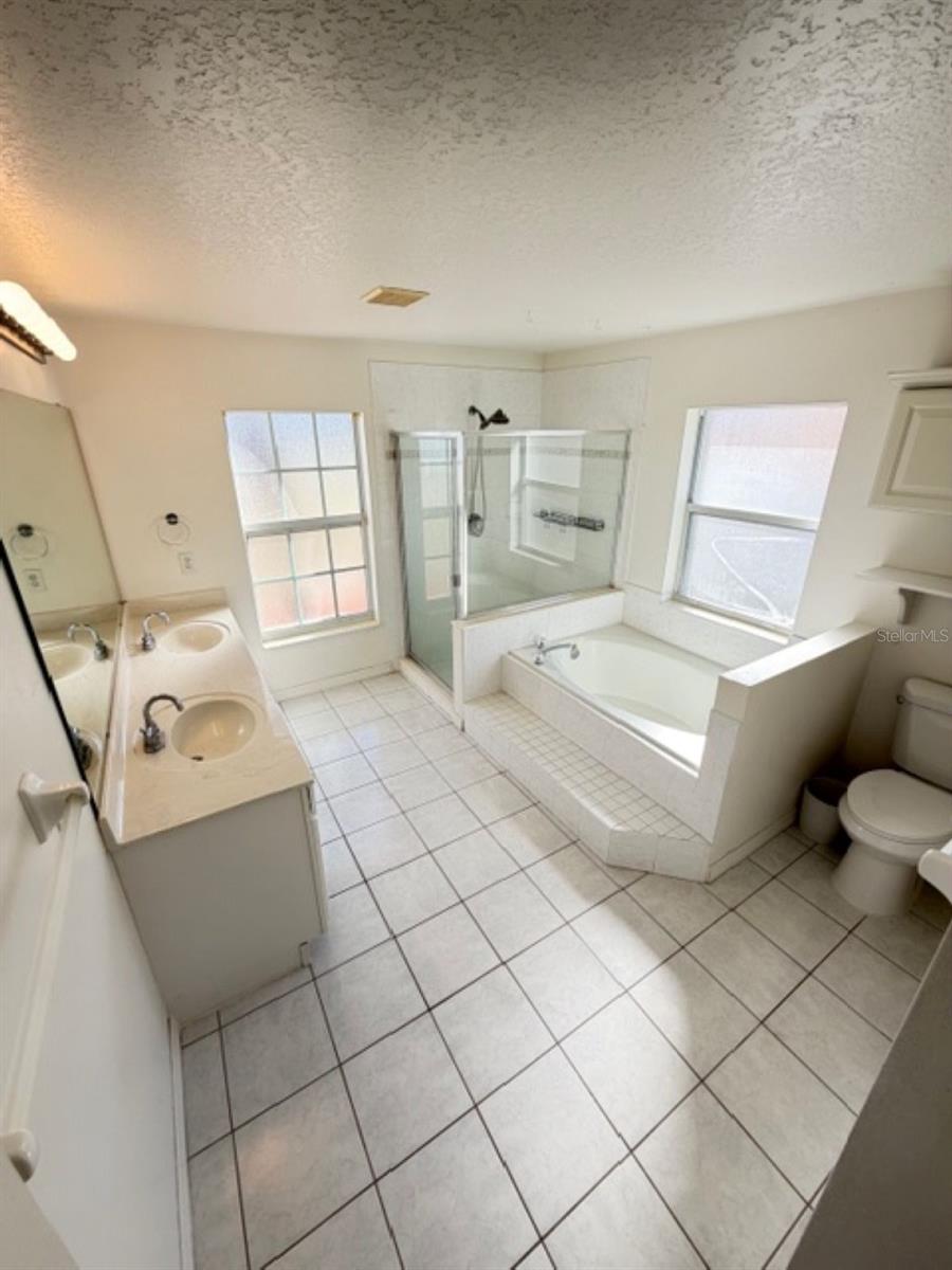 Image 11 of 22 For 515 Gallagher Street Sw