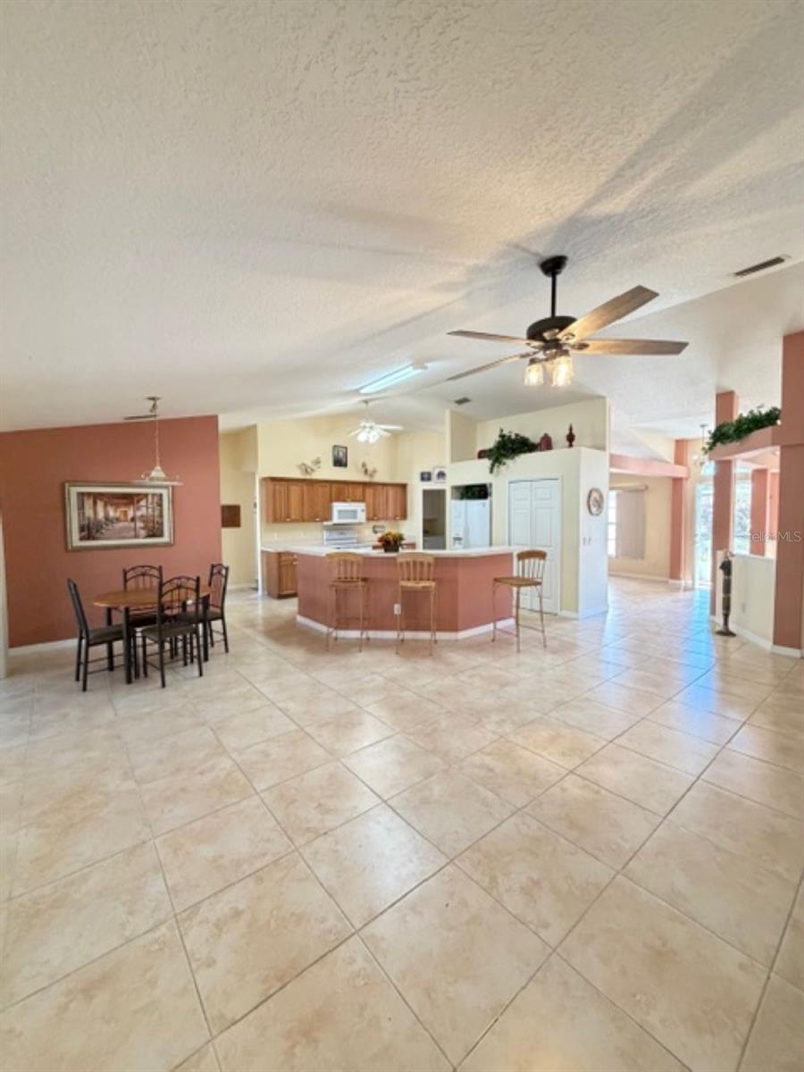 Image 5 of 22 For 515 Gallagher Street Sw