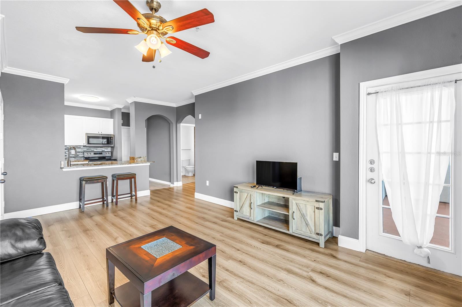 Image 12 of 44 For 1216 Missouri Avenue 415