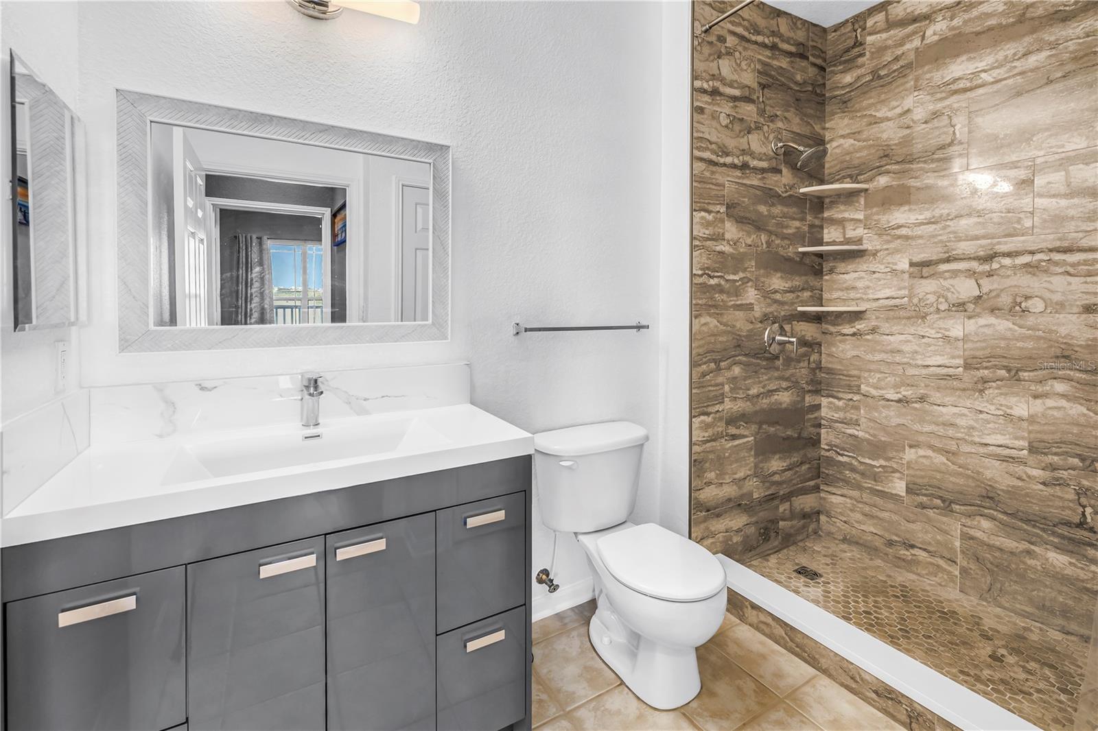 Image 16 of 44 For 1216 Missouri Avenue 415