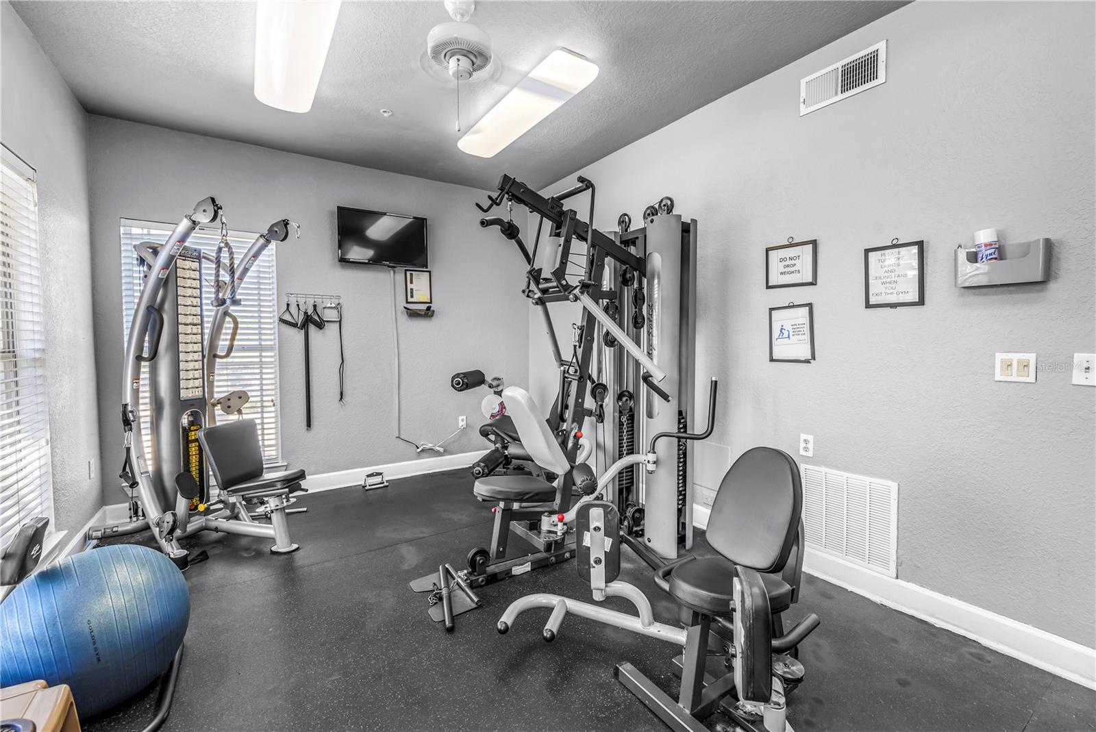 Image 35 of 44 For 1216 Missouri Avenue 415