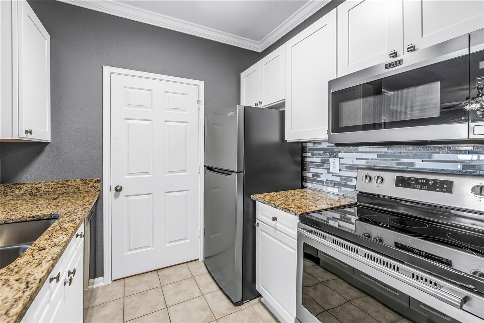 Image 6 of 44 For 1216 Missouri Avenue 415