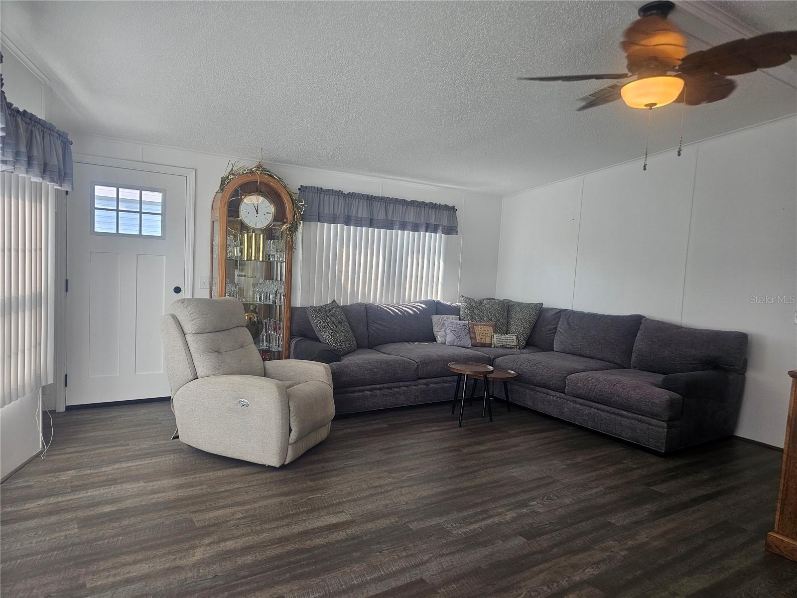 Image 12 of 44 For 433 Sailfish Boulevard