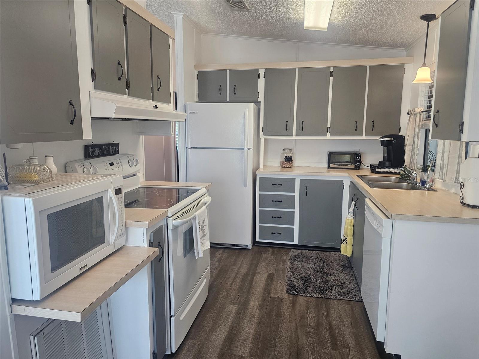 Image 18 of 44 For 433 Sailfish Boulevard