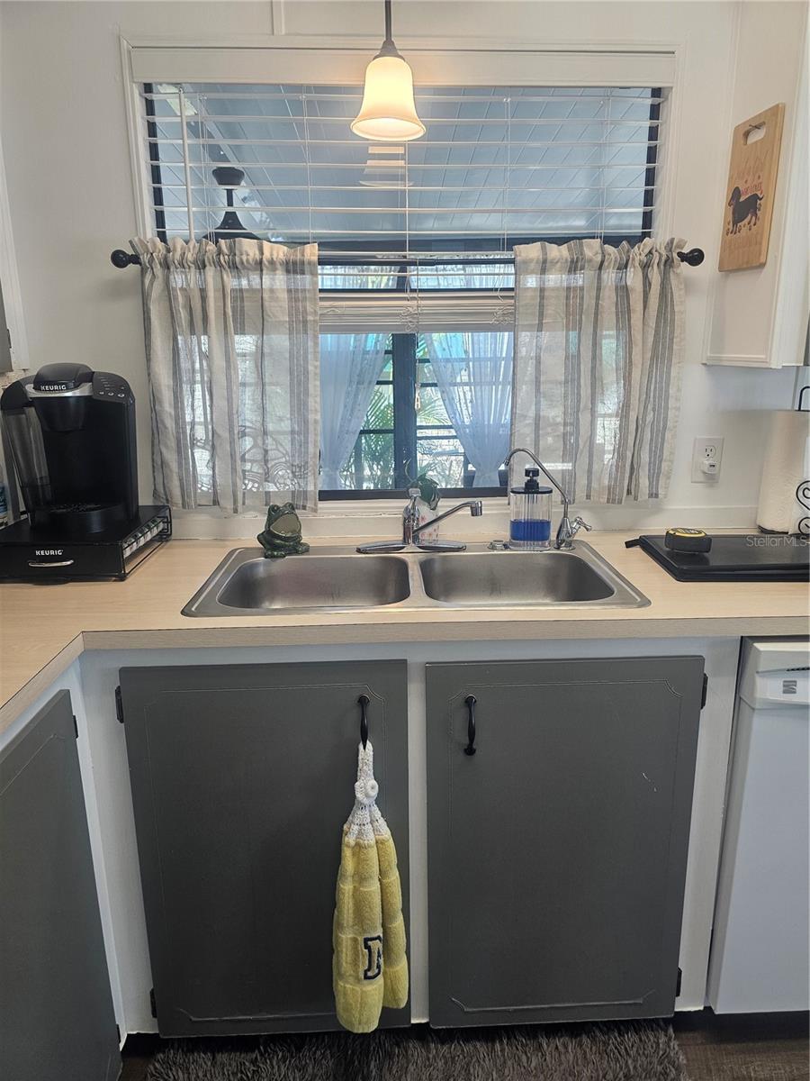 Image 20 of 44 For 433 Sailfish Boulevard