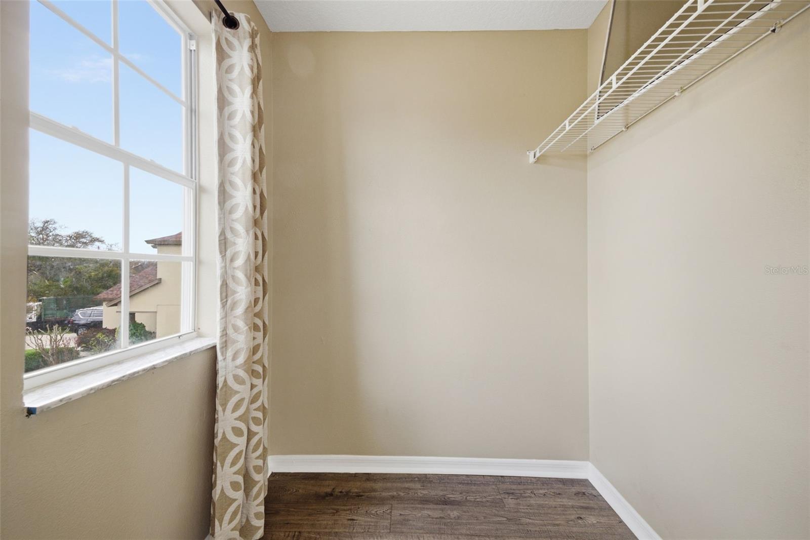 Image 27 of 60 For 3708 Heron Island Drive