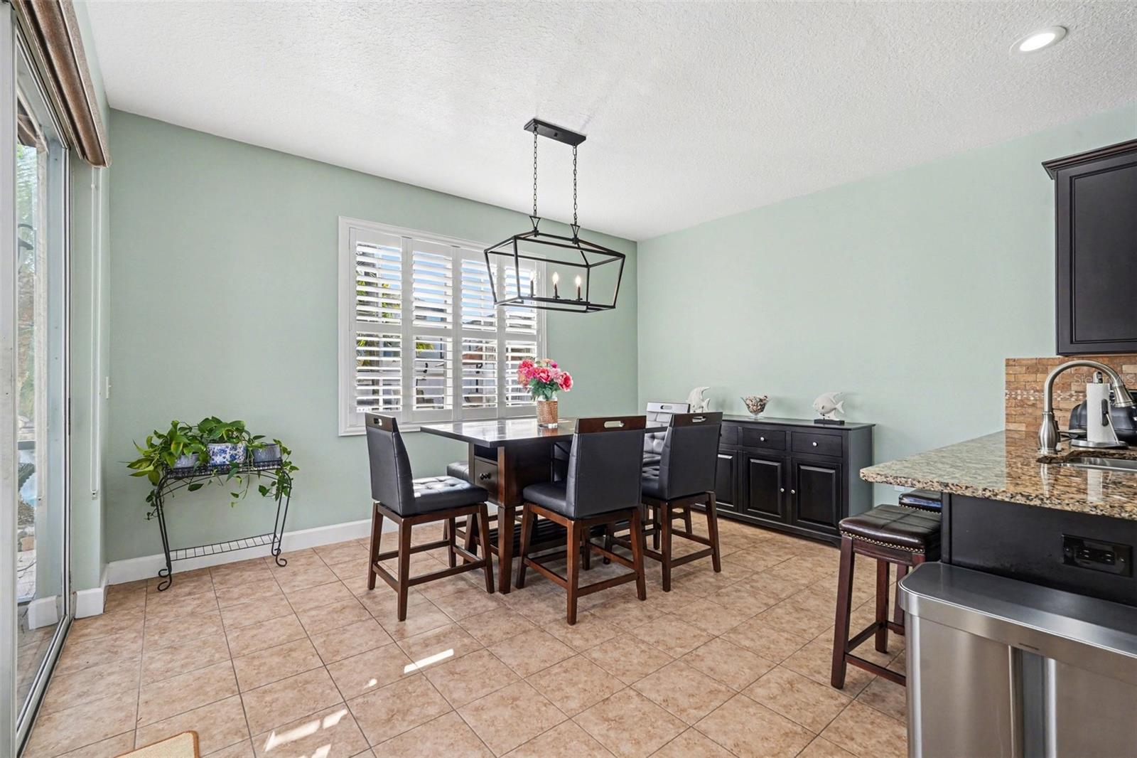 Image 10 of 40 For 10618 Hatteras Drive