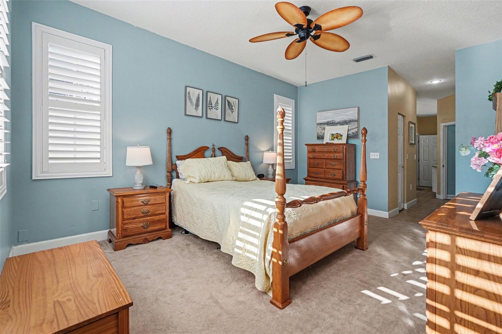 Image 22 of 40 For 10618 Hatteras Drive