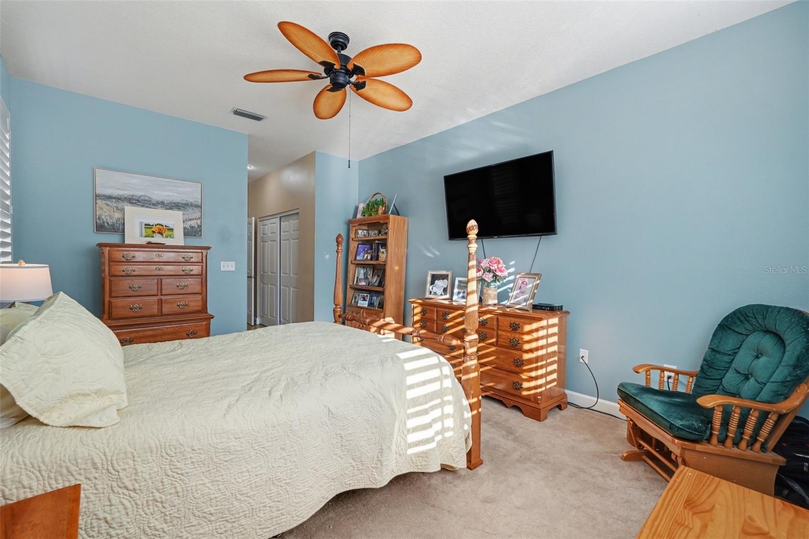 Image 23 of 40 For 10618 Hatteras Drive