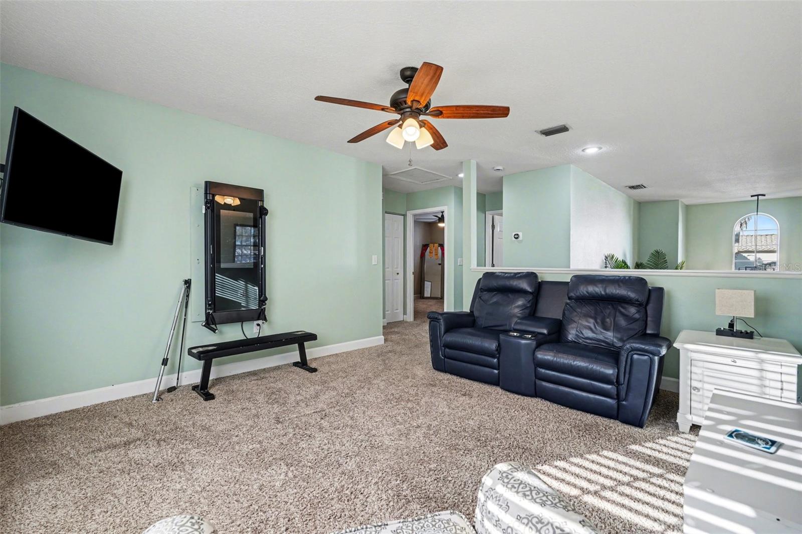 Image 26 of 40 For 10618 Hatteras Drive