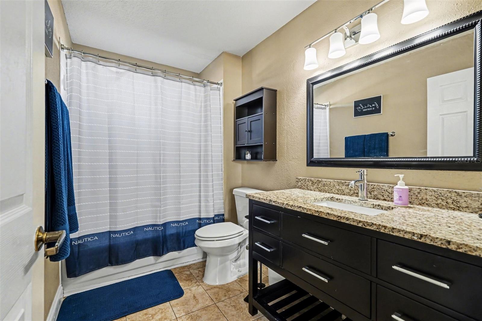 Image 29 of 40 For 10618 Hatteras Drive